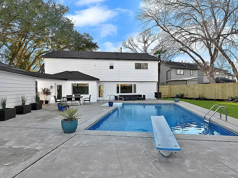 4802 Droddy St — Photo 30