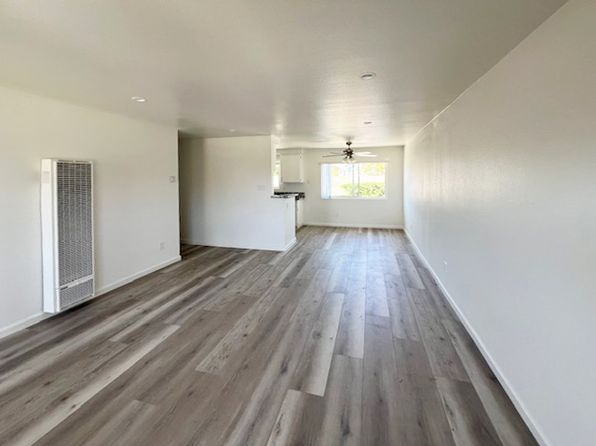 3207 W Ball Rd #22
