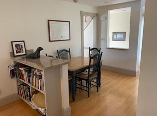 62 Beach St, Manchester, MA 01944