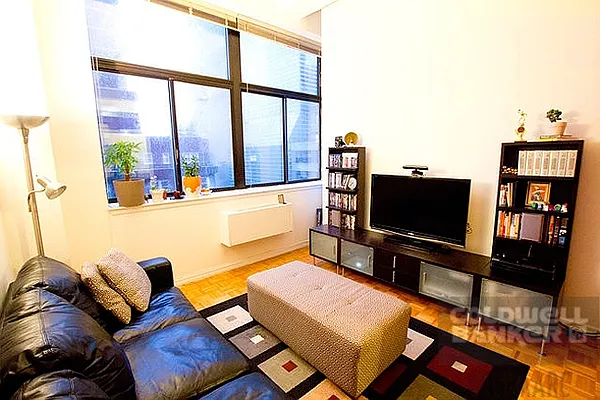 Rented by Bellmarc Realty | media 9