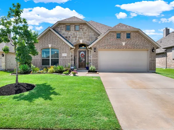 113 Thompson Dr, Van Alstyne, TX 75495
