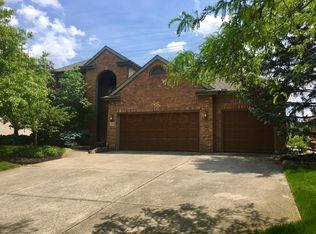 1224 Harkers Ct, New Albany, OH 43054