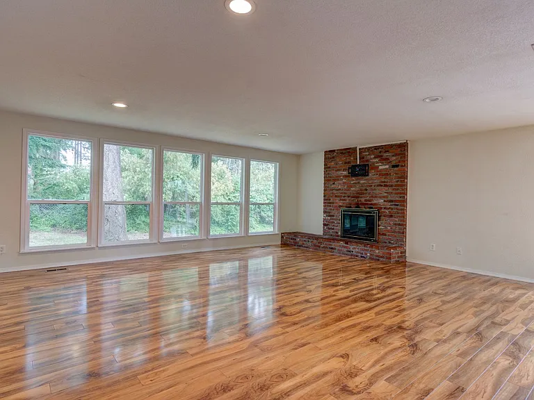 1230 SW Ingleside Ct — Photo 9