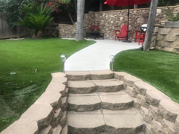 3rd image of 924R Valley Ave