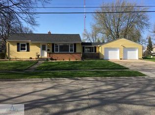 2805 Lee Blvd, Lansing, MI 48912