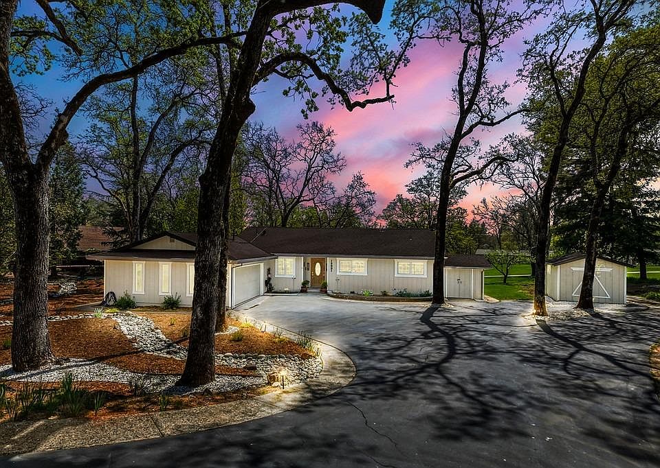 1st image of 12031 Torrey Pines Dr
