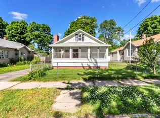 106 Barber St, Springfield, MA 01109