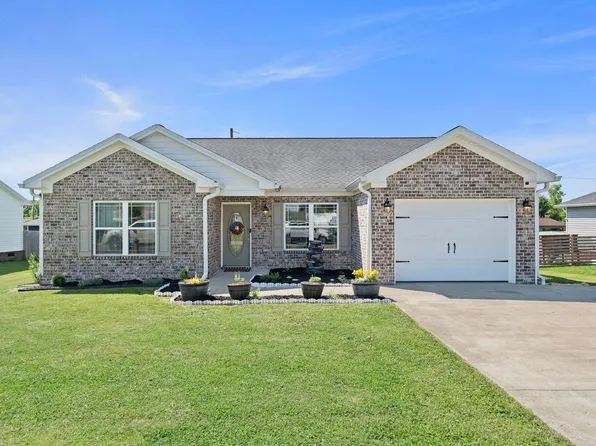 1031 Progress Pl, Lawrenceburg, KY 40342