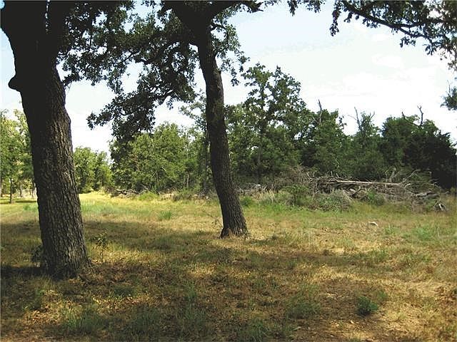 2nd image of 1059 County Road 440