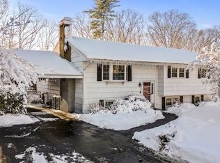 8 Princeton Rd, Burlington, MA 01803