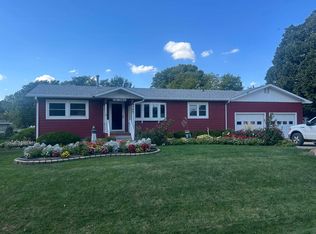 303 E Ave, Axtell, NE 68924