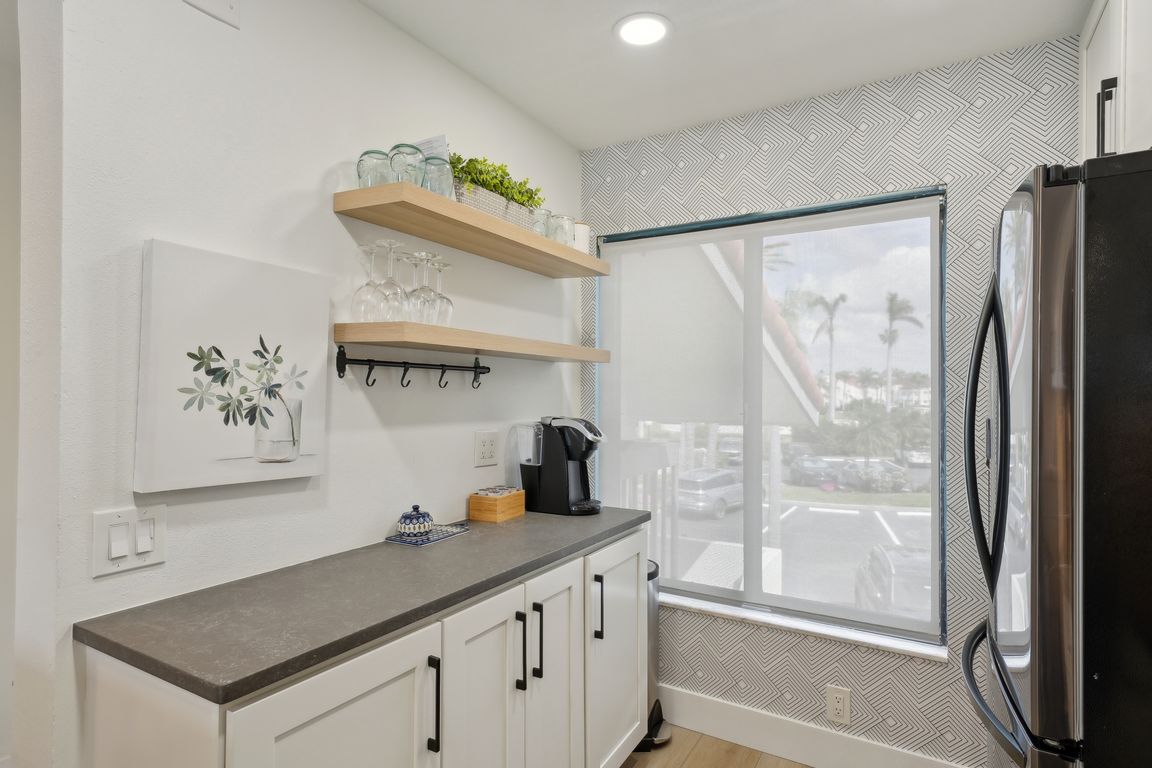 Bahia Del Mar Blvd S 210-034