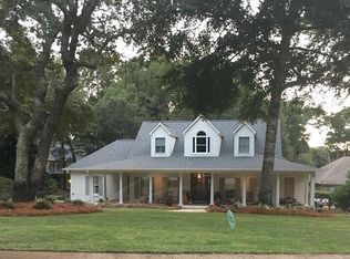 136 McIntosh Bluff Rd, Fairhope, AL 36532