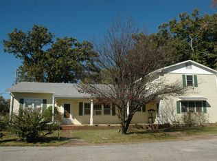 3801 Main St, Parsons, KS 67357