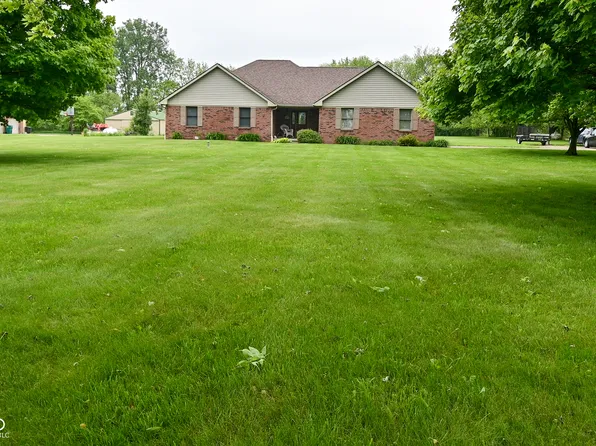 2090 W County Road 400 S, Clayton, IN 46118