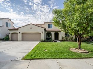 29235 Falling Water Dr, Sun City, CA 92585