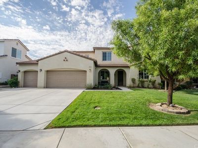 29235 Falling Water Dr, Sun City, CA, 92585