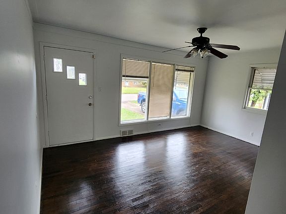 4th image of 1117 Mohawk Ave