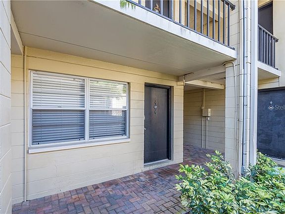 5th image of 5221 Bayshore Blvd APT 17