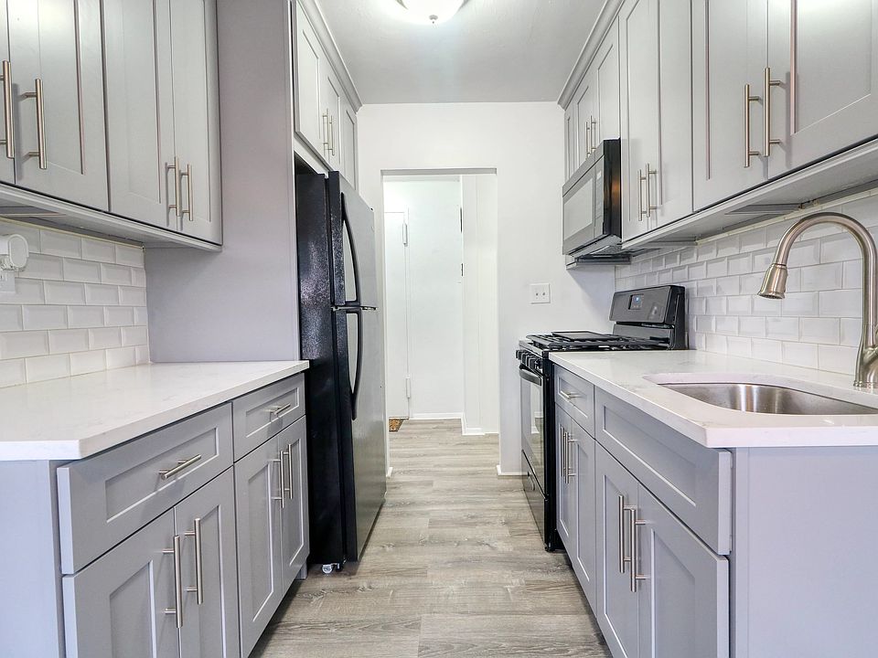 1st image of 3125 Tibbett Ave APT 4E