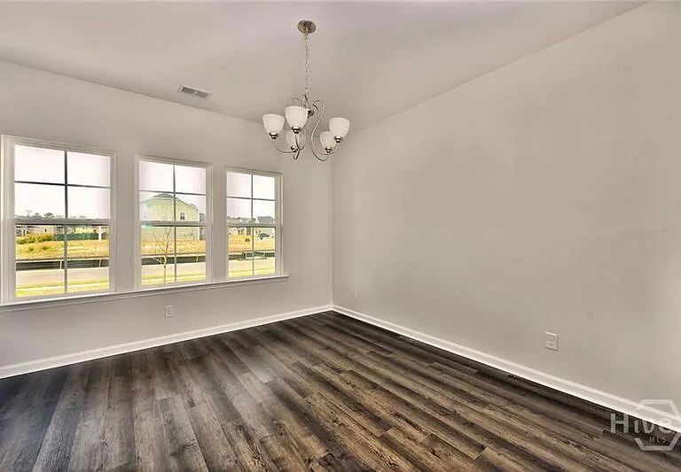 293 McCrady Dr — Photo 11