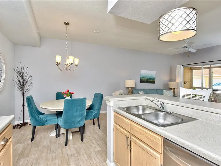 4610 Saint Croix Ln #1016 — Photo 6
