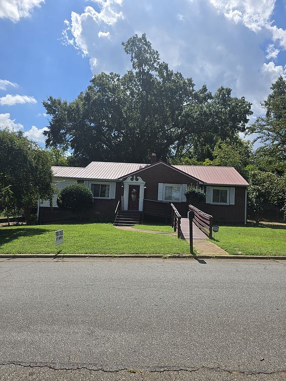2028 Moultrie Sq - Property Image