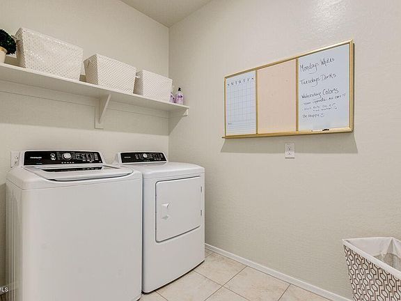 4th image of 11676 E Marigold Ln