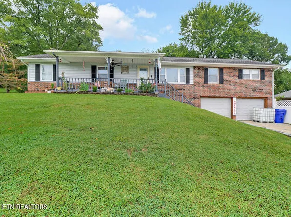 206 Styles Ln, Harriman, TN 37748