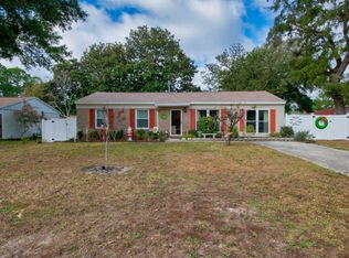 53 6th St, Shalimar, FL 32579