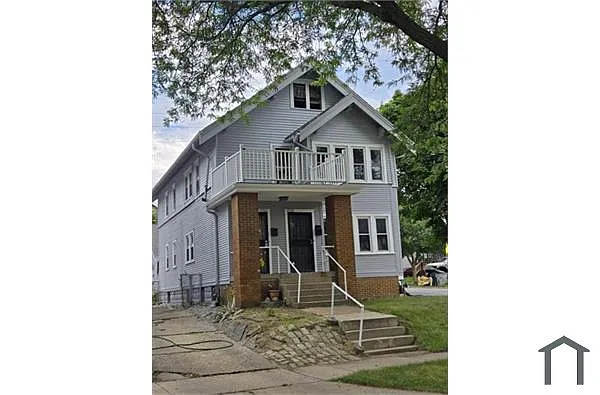 3700 N 24th Pl photo 1