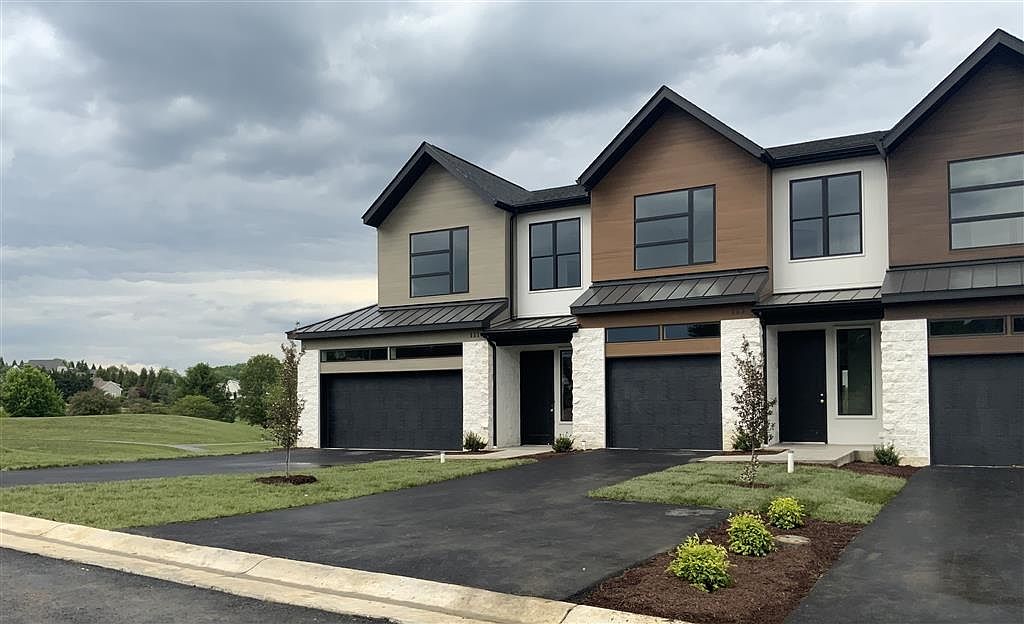 113 Haxby Ct