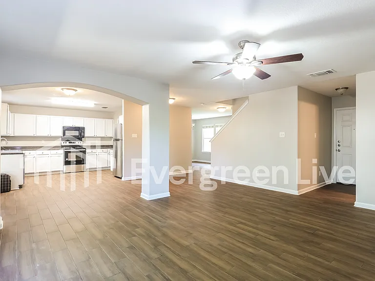 211 Roswell Cyn — Photo 5