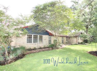 1011 Woodchurch Ln, Houston, TX 77073