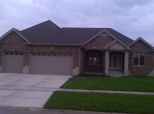 16480 Christopher Dr, Lemont, IL