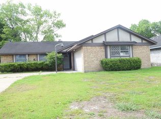 4307 Townes Forest Rd, Friendswood, TX 77546