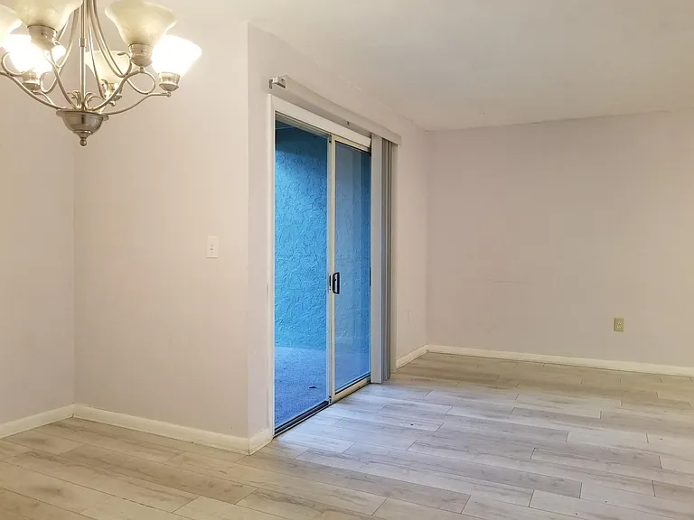 501 SW 75th St #H2 — Photo 13