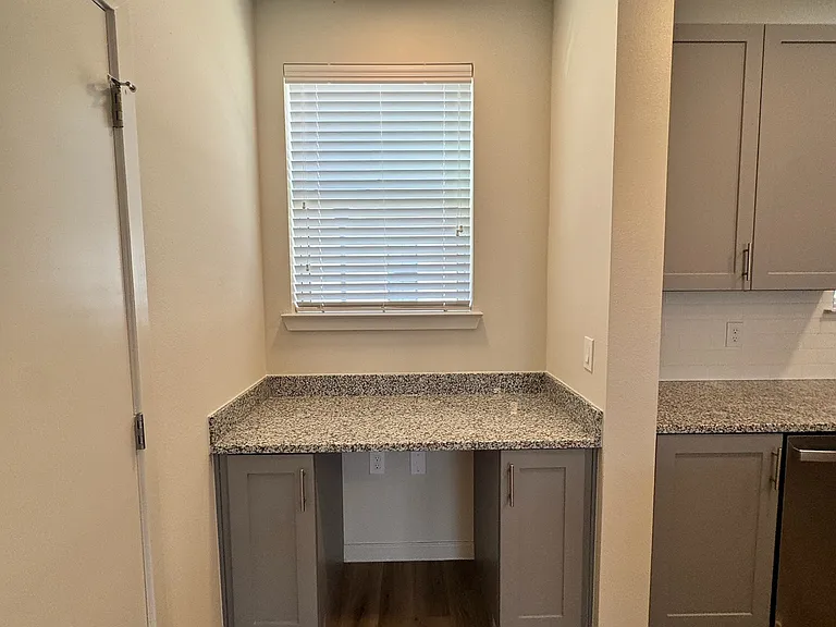 2102 Legacy Dr #TCR — Photo 40