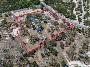 135 Walnut Grove Rd, Boerne, TX 78006