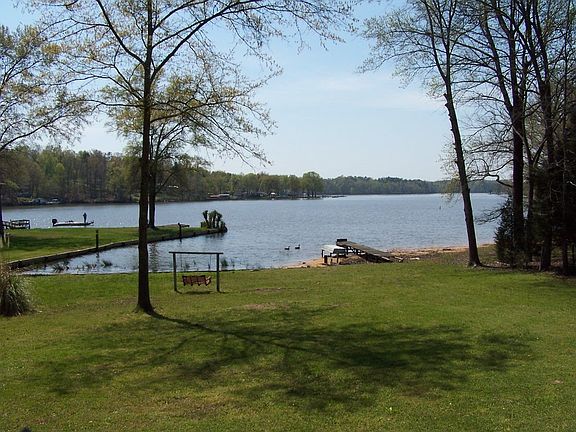 93' Waterfont on Lake Greenwood