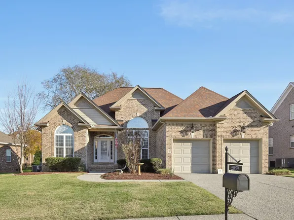 2039 Sunflower Dr, Spring Hill, TN 37174