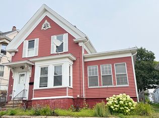 9 Trask St, Gloucester, MA 01930