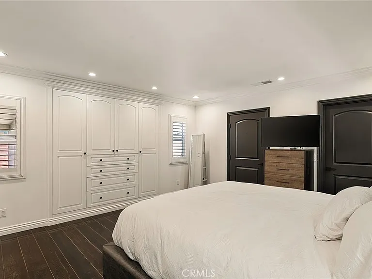 5330 Natick Ave — Photo 27