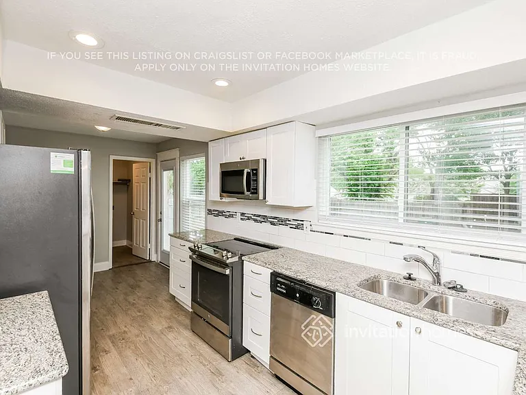 3611 Spring Meadow Ln — Photo 10