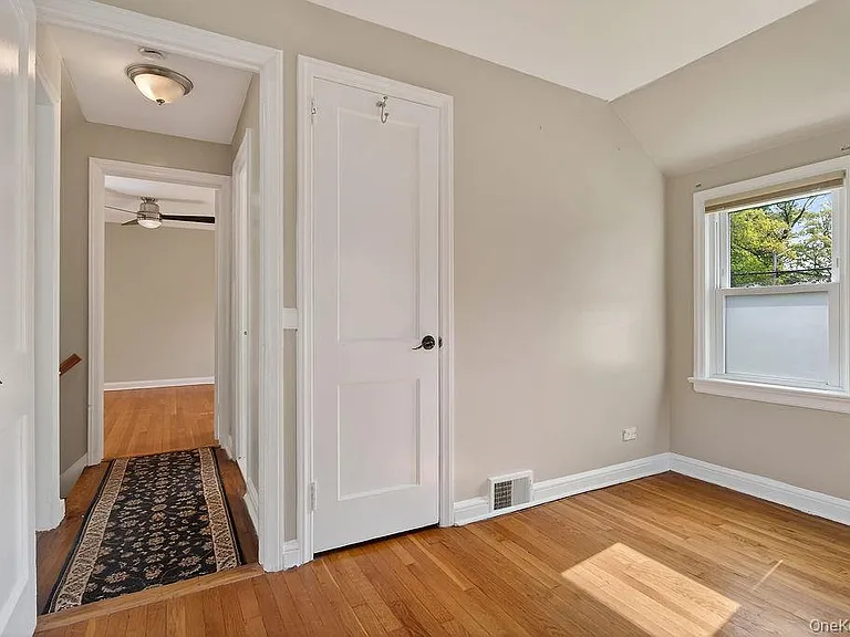 155 White Rd — Photo 19