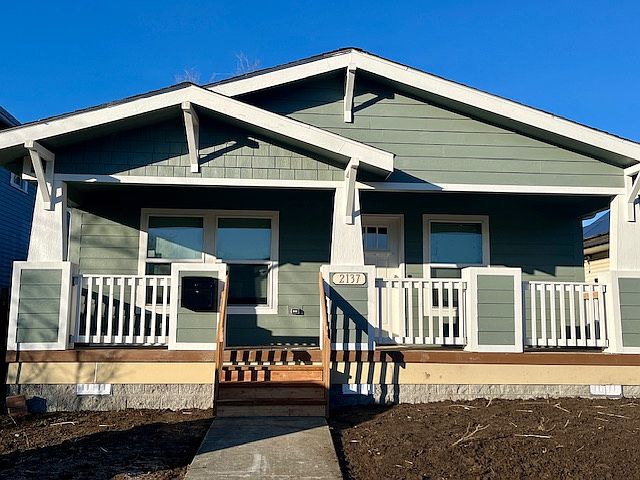2137 Franklin street Bellingham WA 98225