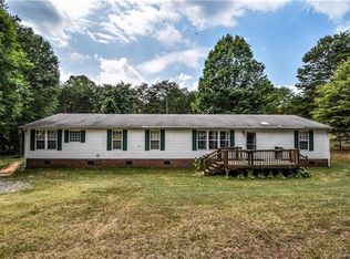 4819 Stratford Ln, Denver, NC 28037