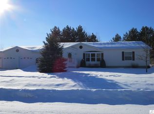 22 Maple Blvd, Babbitt, MN 55706