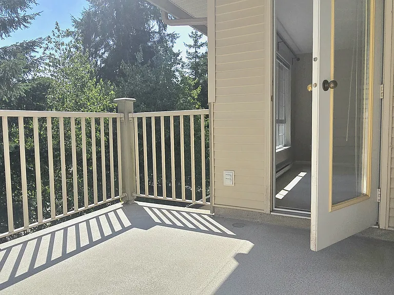 1252 Town Centre Blvd #428 — Photo 24