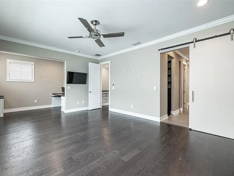 222 S Audubon Ave — Photo 30